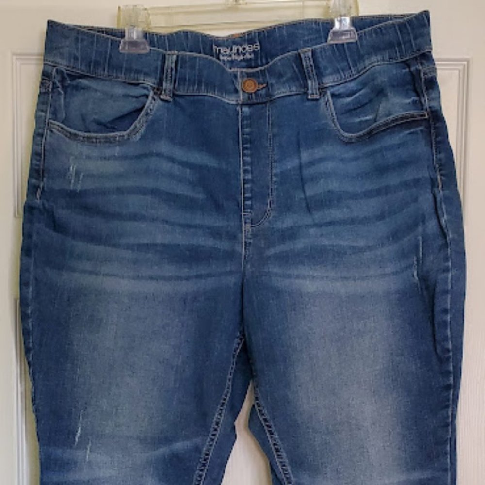 Maurices Skinny Super High-Rise Jegging NWOT 20W Short